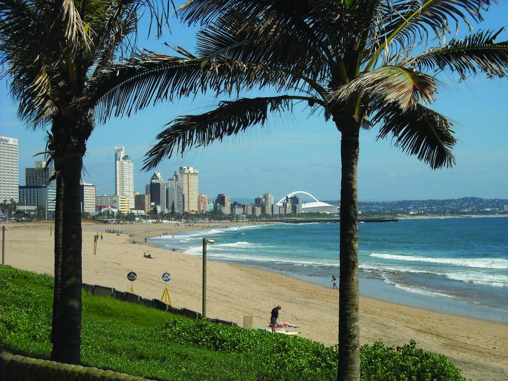 Gooderson Leisure Silver Sands 2 Self Catering And Timeshare Lifestyle Resort Durban Exterior photo